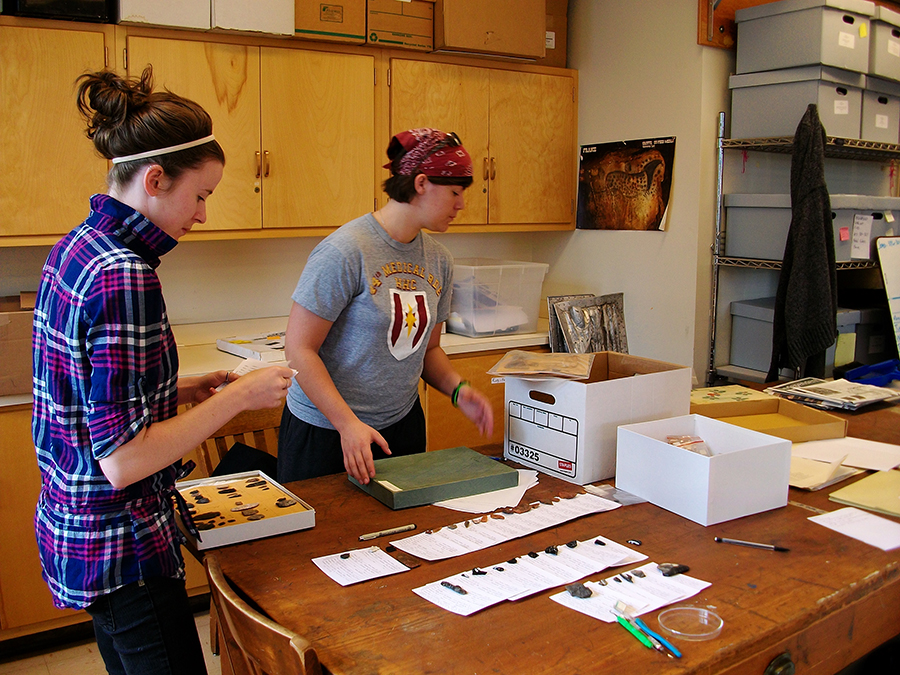 intern cataloging artifacts